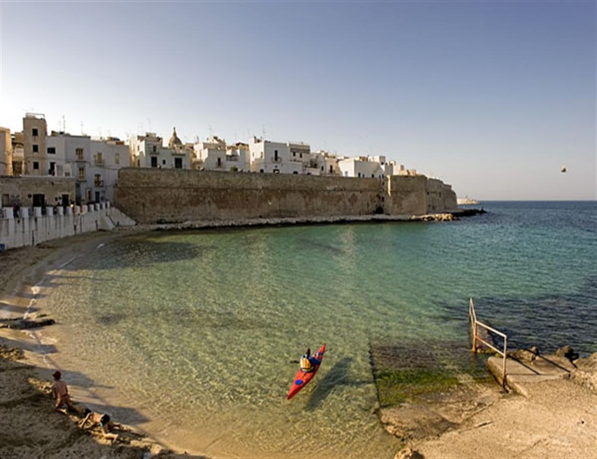 La Casetta Di Porzia Monopoli Bagian luar foto
