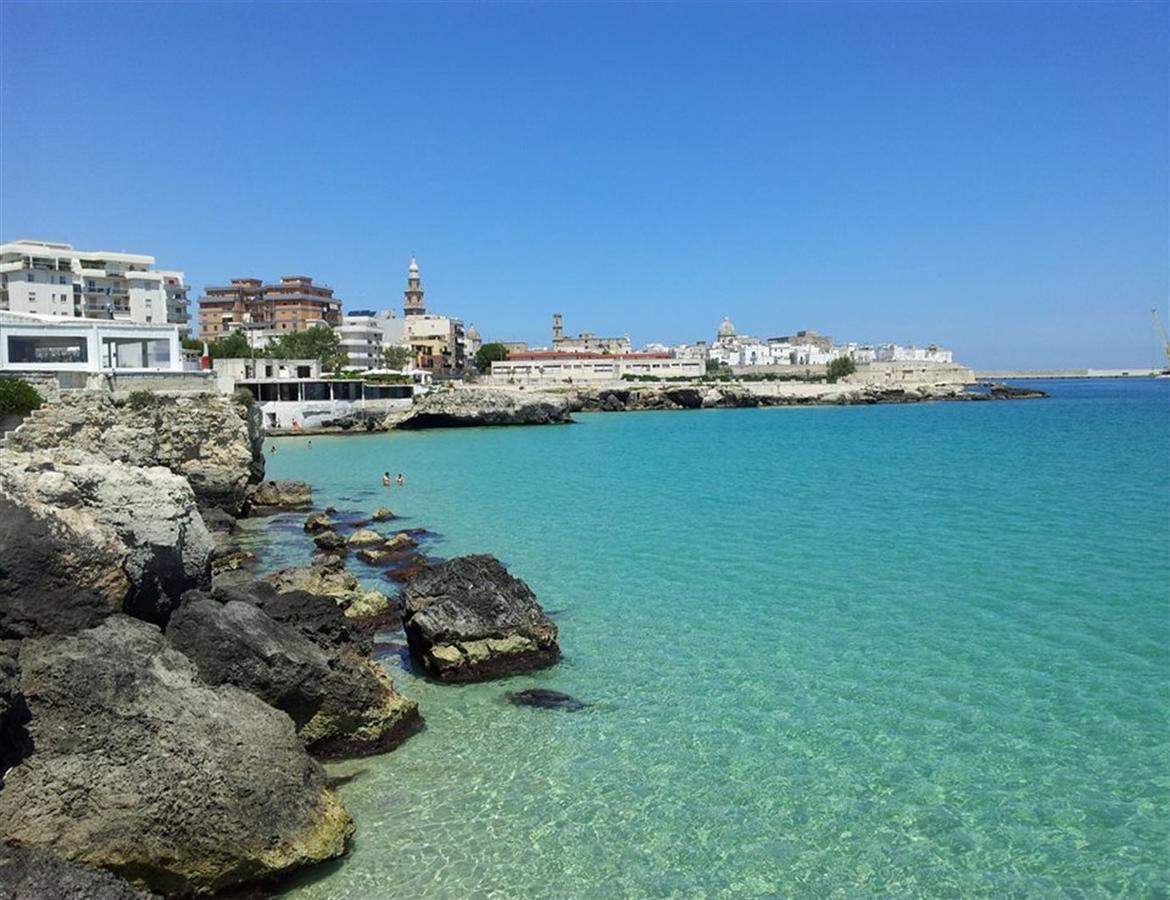 La Casetta Di Porzia Monopoli Bagian luar foto